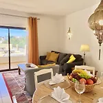 2 Bedroom With Pool In Monte Dourado, Lägenhet Carvoeiro (Lagoa)